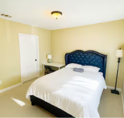 Room in Baldwin Park